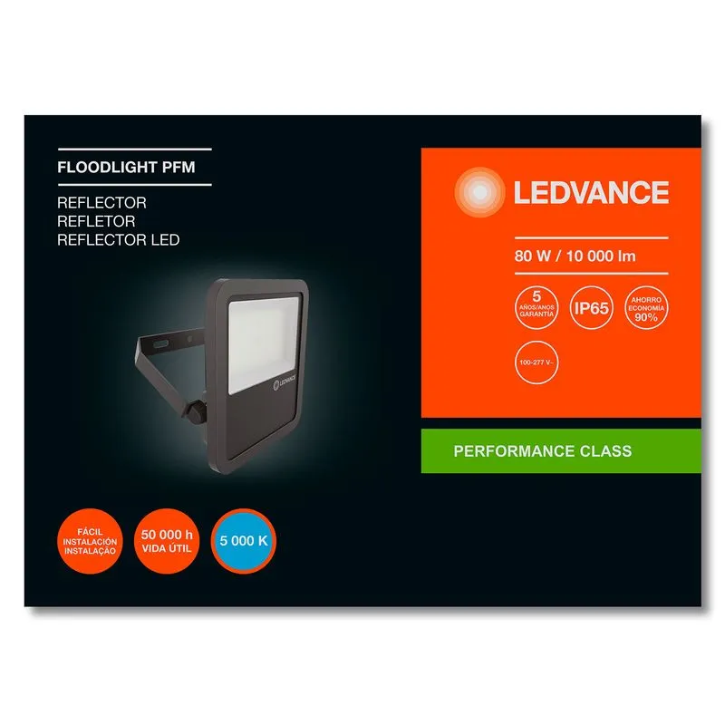 Reflector LED FLOODLIGHT PFM Negro de 80W con luz blanca de 10 000 lm 100-277V. | LEDVANCE
