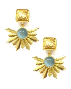 women earrings sun rays green water